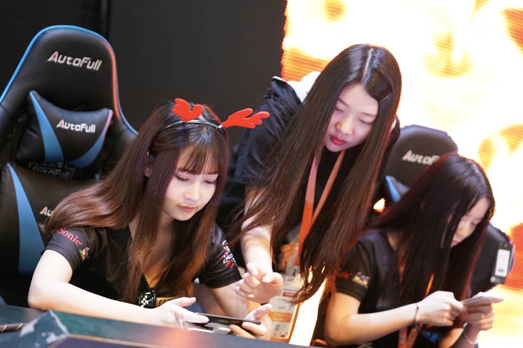 女性游戏玩家数量已超3亿 2025年中国女性游戏行业发展潜力分析