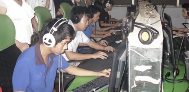 从2008穿越到2025游戏圈又一次被CF校长“点燃”了(图15)