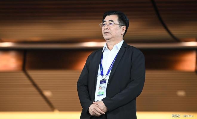中国足球大换血：4位部长空降杨旭能否带来新气象？(图2)