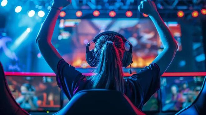 小石谈记 关于女性电竞生态的重新推演