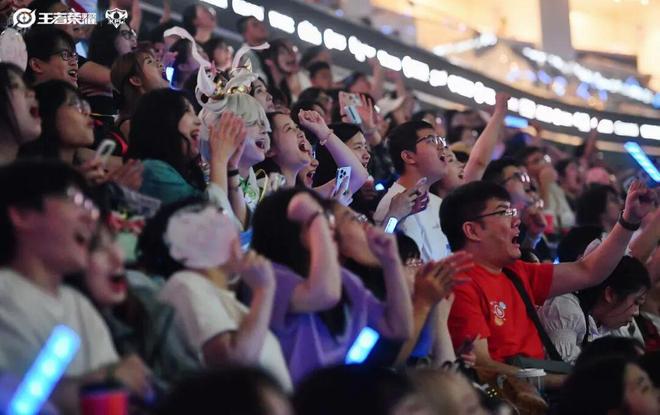 1分05秒售罄但这款国民游戏赛事不只见证了这一个历史(图9)