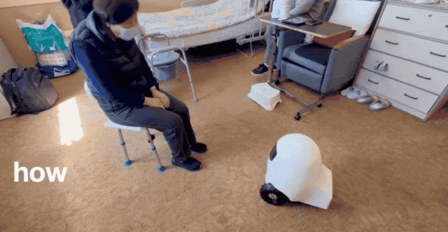 18岁女孩做养老机器人上线天卖爆了(图4)