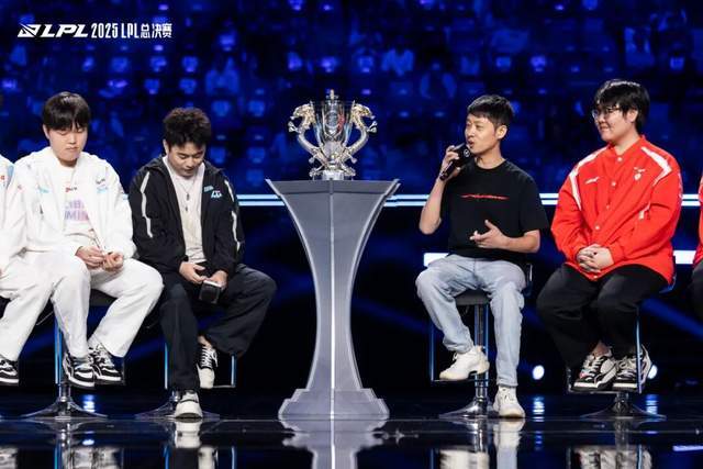 在LPL总决赛现场看见电竞赛事的另一种答案(图2)