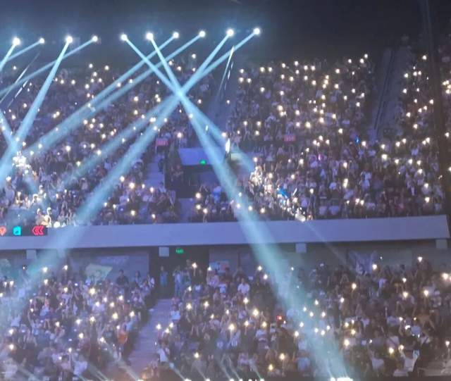 在LPL总决赛现场看见电竞赛事的另一种答案(图3)