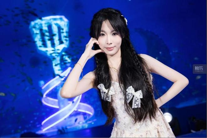 金色的雨落在海洋馆：一场属于所有热爱“金铲铲”女玩家的梦(图9)