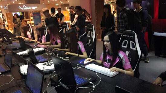 女子战队真的行不通ESL宣布停运女子联赛亏损严重无法再继续