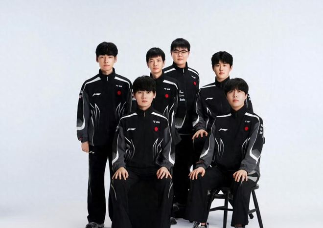 转会期大瓜三连炸：Bin 险些成 LCK 首位中援BLG 疑解散重组(图2)