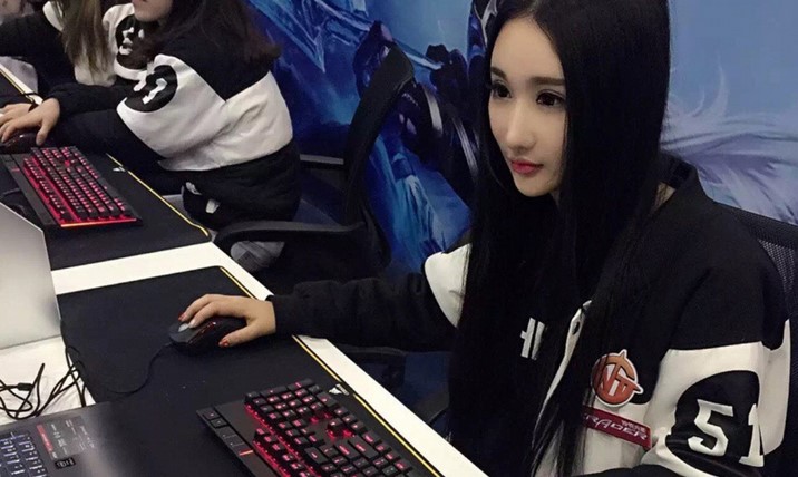 王者荣耀首次迎来挑战者“女王”