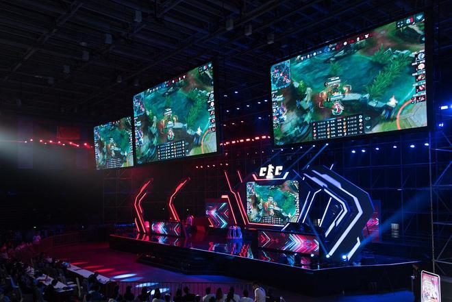 FPX退出LPL背后：电竞俱乐部的“至暗时刻”还是“断臂求生”？(图5)