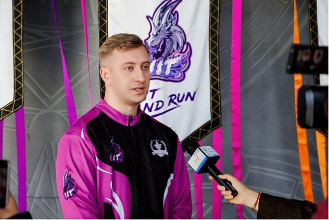 非遗助阵2025WCI+大神空降现场苏州这场电竞盛宴太震撼了！(图5)