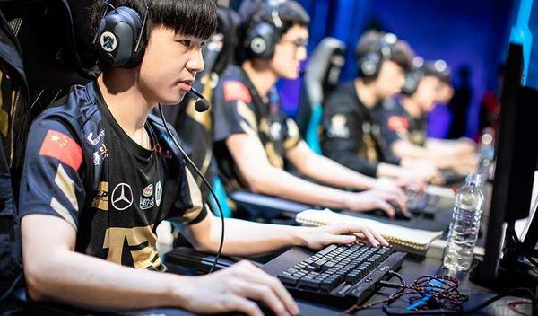 全球篮球版图：NBA与CBA的竞技生态与战略解析