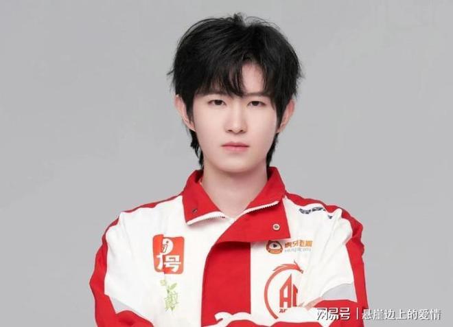 2025福布斯电竞大奖颁发30项LOL与王者荣耀同获殊荣(图5)