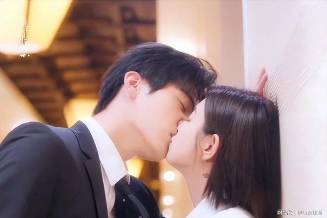 十大上瘾姊弟恋CP：《狙击蝴蝶》吻戏惹火第十部逆袭黑马(图6)