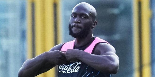 罗体：卢卡库本周末可能归队预计意超杯半决赛踢米兰时复出