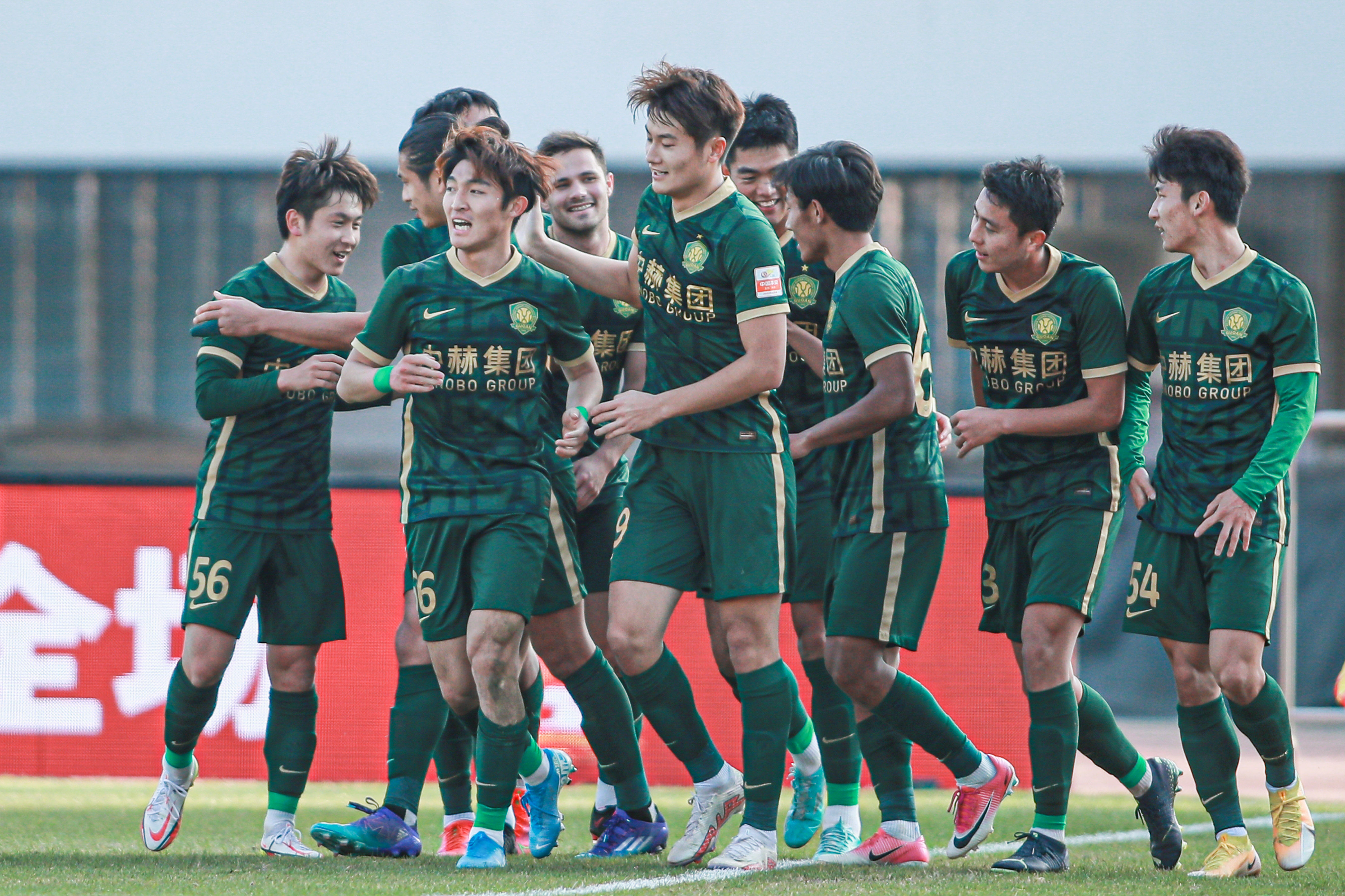 谌贻琴在广东调研时强调 加快建设足球青训体系 着力提升残疾人民生保障水平