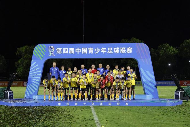 足球青训破局｜场地、教练、竞赛体系“大山”面前道阻且长(图9)