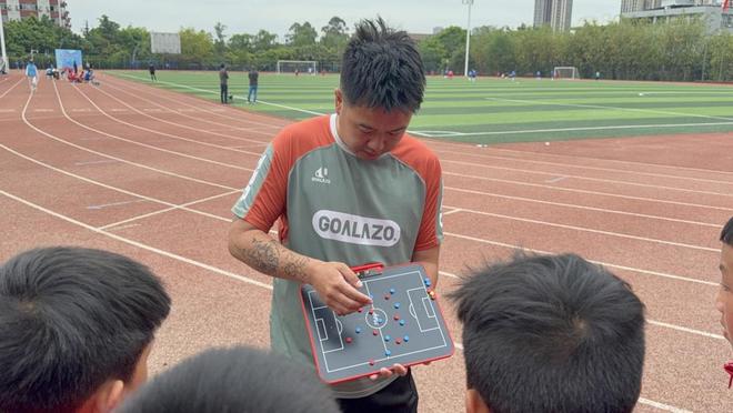 足球青训破局｜场地、教练、竞赛体系“大山”面前道阻且长(图6)