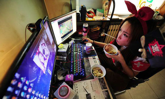 陪睡 群P 堕胎充斥女子电竞圈(图14)