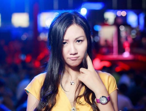 十大电竞女主播排名冯提莫未进前三第一名才出道一天(图7)