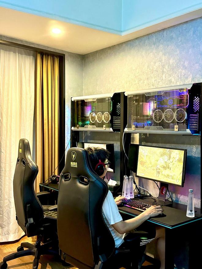 从人满为患到接连倒闭几乎“消失”的网吧为何忽然复活了？(图4)