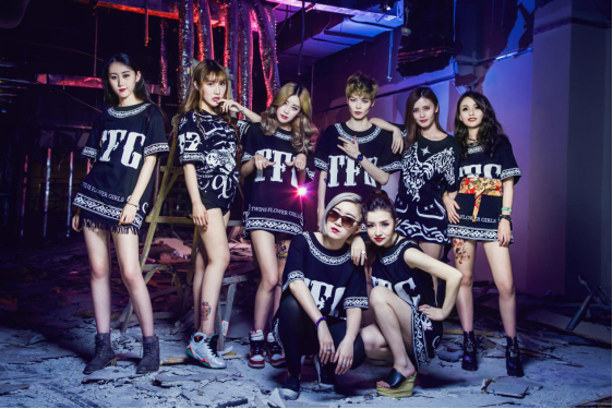 国内首支移动电竞职业女队 《王者荣耀》见证巾帼英雄(图2)