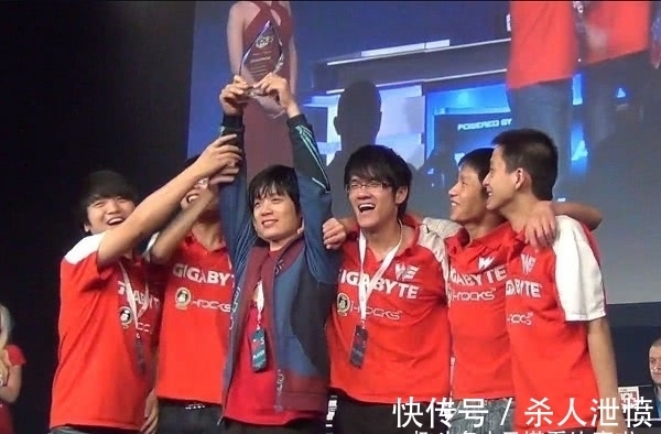 洛图科技：2025年全球显示器出货量128亿台同比增11%