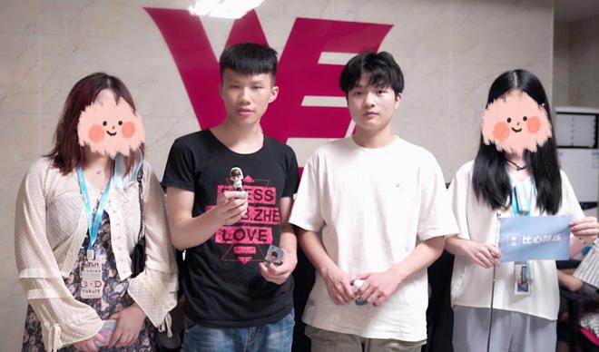 电竞职业选手平时是如何训练的比心陪练平台带你探秘(图3)